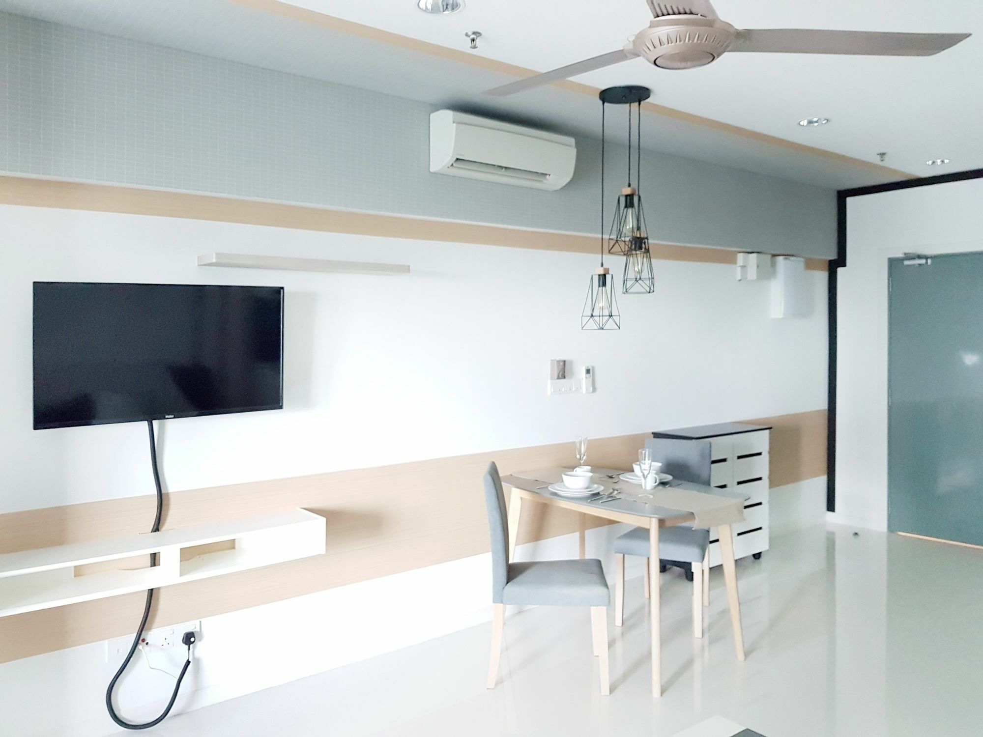 Summer Suites By Plush Kuala Lumpur Ngoại thất bức ảnh