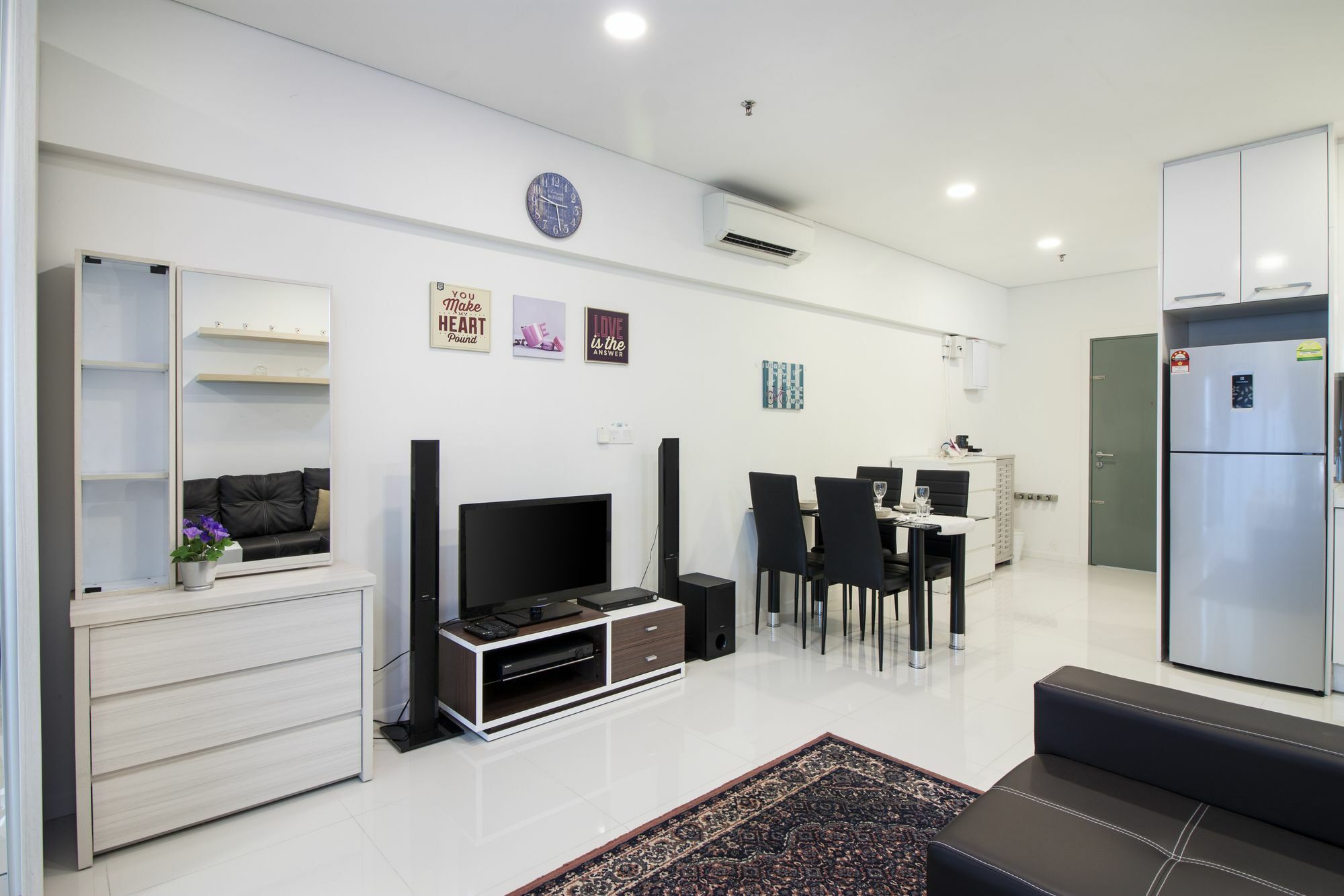 Summer Suites By Plush Kuala Lumpur Ngoại thất bức ảnh